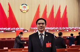 伽蓝两会代表：为上海化妆品行业发展建言献策